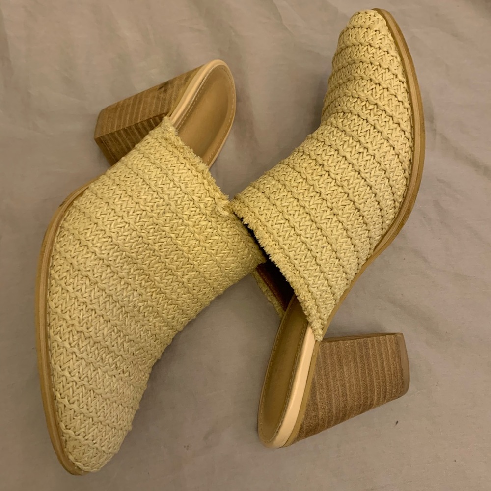 Beige Mod Cloth mules! Size 10. Fit like 9.5